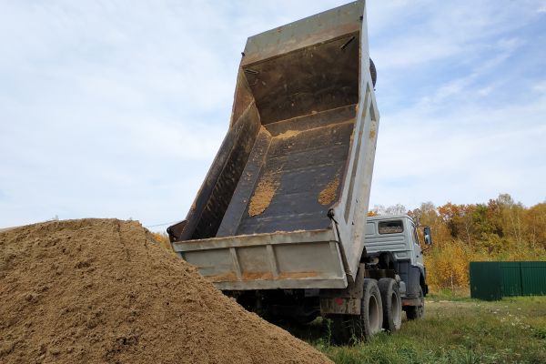 Topsoil Delivery in Delray Beach