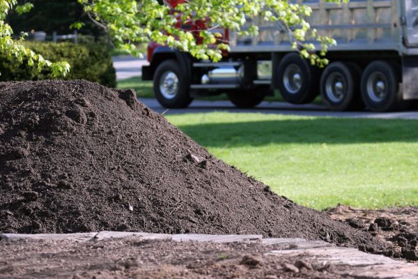 Yard Dirt Delivery in Delray Beach