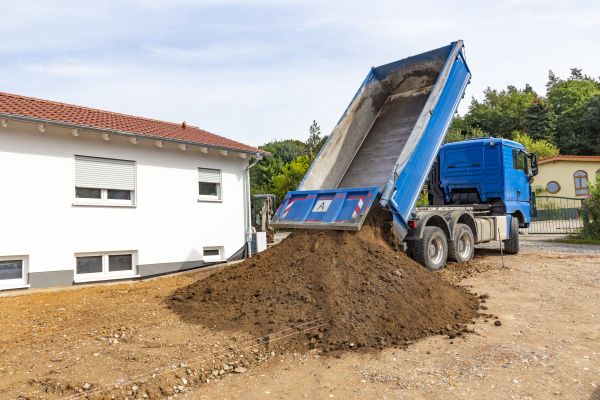 Garden Dirt Delivery in Delray Beach