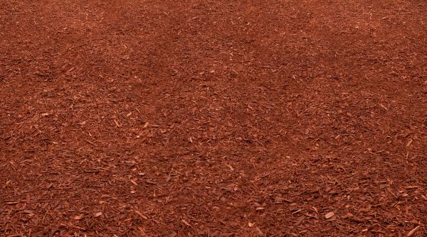 Red Mulch Delivery in Delray Beach